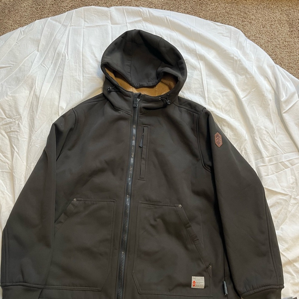 Men's Free Country Brown Burly Softshell Jacket